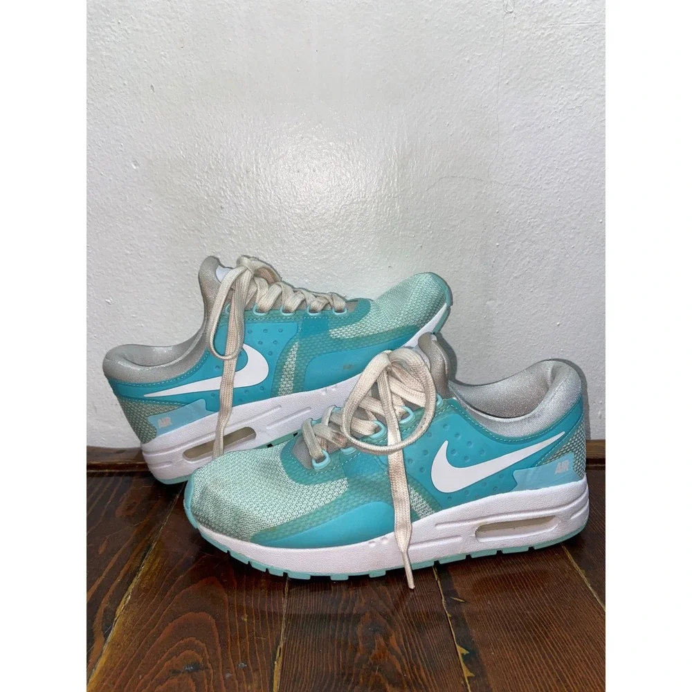 Nike air max